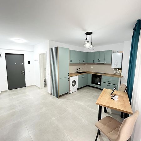 Confort Aparthotel Яссы Экстерьер фото
